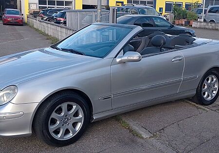 Mercedes-Benz CLK 200 CABRIO AUTOMATIK KOMPR-XENON. LEDER