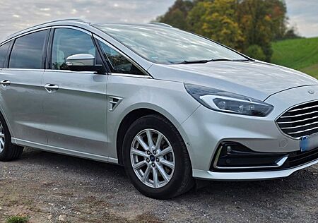 Ford S-Max 2,0 EcoBlue 110kW Titanium Titanium