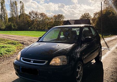 Honda Logo 1.3i TÜV 11/25