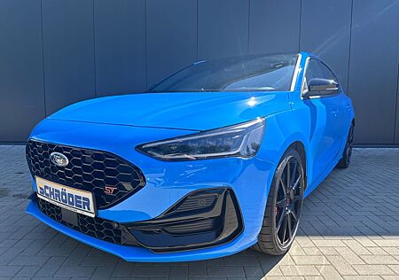 Ford Focus Lim. ST X