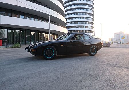 Porsche 924 924S Exklusiv Modell