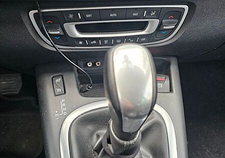 Renault Scenic BOSE Edition dCi 150 FAP Automatik BO...