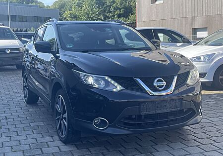 Nissan Qashqai Tekna LED Navi Panorama AHK Kamera-360°