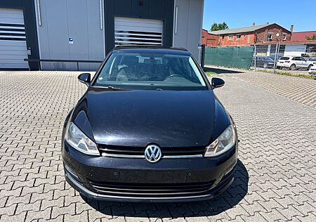 VW Golf Volkswagen VII Lim. Comfortline BMT