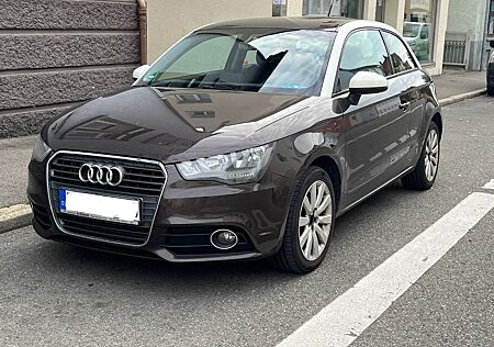 Audi A1 1.6 TDI 105PS, Sound, Klima,
