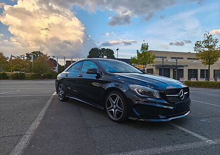 Mercedes-Benz CLA 200 AMG Line AMG Line Night-Paket