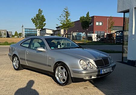 Mercedes-Benz CLK 320 ELEGANCE Elegance