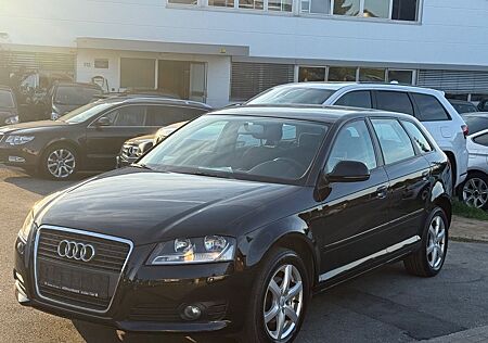 Audi A3 Sportback 1.4 TFSI Attraction*NEU*TÜV*KLIMA*
