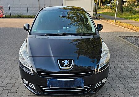 Peugeot 5008 1.6 Business-Line e-HDi FAP 110 EGS6 S/...