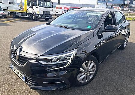 Renault Megane 1.5 dCi 115 EDC Business Navi,Klimaut,LED