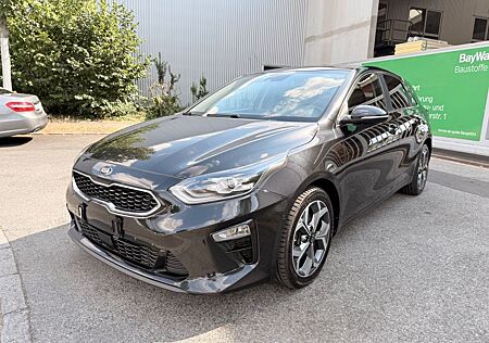 Kia Cee'd Ceed cee´d Platinum Assist.+* VOLL* LED*