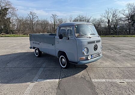 VW T2 Volkswagen T2a Bus Restauriert mit Wertgutachten
