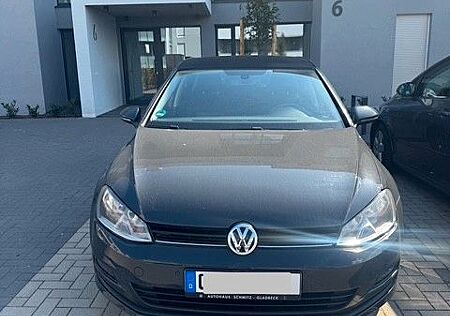 VW Golf Volkswagen 1.2 TSI 63kW BMT Trendline Trendline