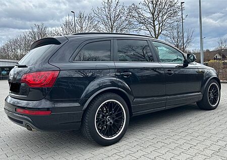 Audi Q7 3.0 TDI (DPF) quattro tiptronic -