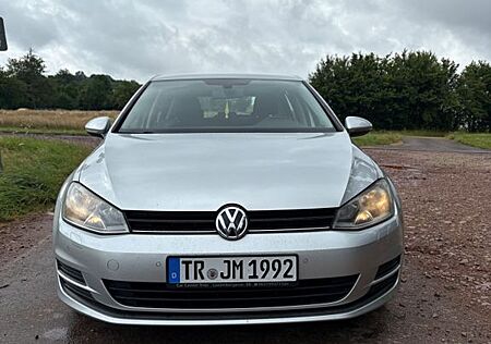 VW Golf Volkswagen 1.6 TDI Comfortline BlueMotion Comfortline