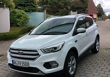Ford Kuga 1,5 TDCi 4x2 88kW Titanium PowerShift T...