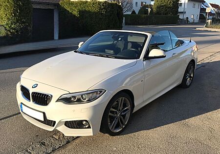 BMW 220i Cabrio MSport*harman/kardon*Xenon*Navi*PDC