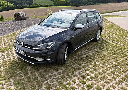 VW Golf Volkswagen Alltrack MwSt DSG 4MOTION AHK Standhz