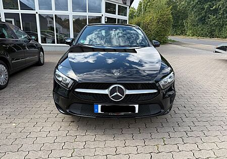 Mercedes-Benz A 220 DCT - UNFALLFREI