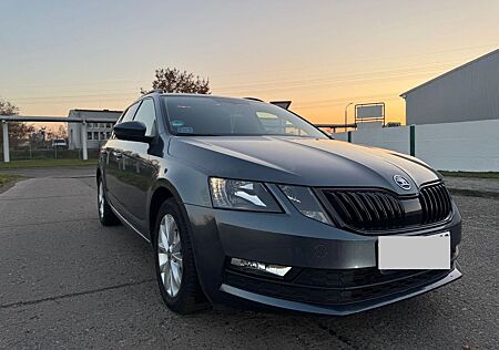 Skoda Octavia 1.6 TDI DSG CLEVER Combi CLEVER