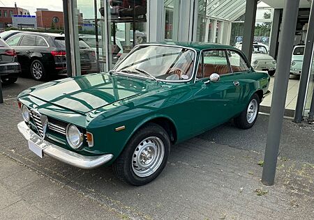 Alfa Romeo GT Junior 1300 Kante