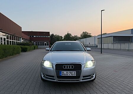 Audi A4 B7 | 2.0 Benzin | Navi
