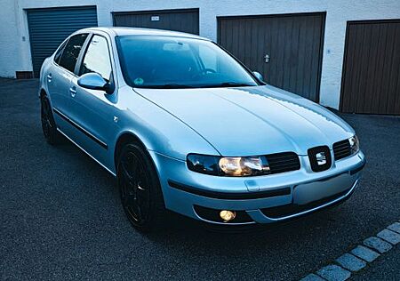 Seat Toledo 2,3 V5 20V SELTEN/GARAGENWAGEN