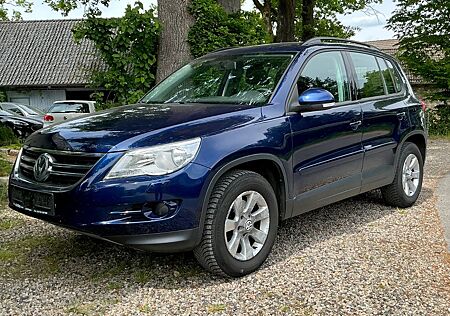 VW Tiguan Volkswagen 2,0 TDI Track & Field 4M KLIMA AHK EURO5