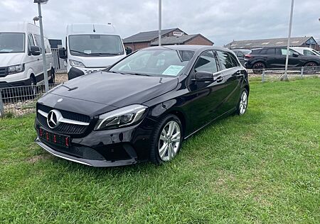 Mercedes-Benz A 180 A -Klasse RFK Navi Allwetter Tempomat