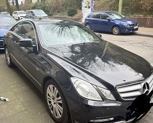 Mercedes-Benz E 200 Coupé E 200 CGI BlueEFFICIENCY ELEGANC...