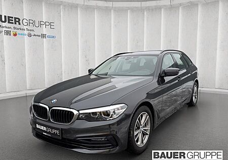 BMW 530 d Sport Line Touring LED AHK Park-Assistent