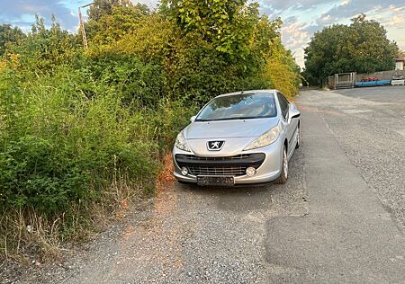 Peugeot 207 CC Filou 120 Filou
