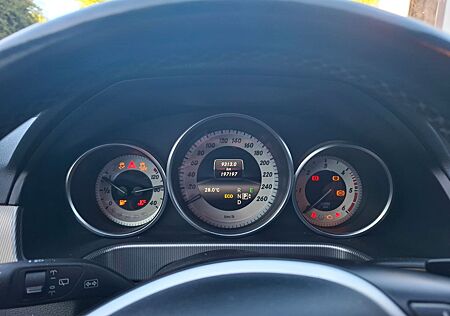Mercedes-Benz E 220 BlueTEC T ELEGANCE ELEGANCE