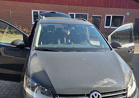 VW Sharan Volkswagen 2.0 TSI DSG Highline