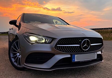Mercedes-Benz CLA 200 CLA 200d AMG line/PANO/Burmester3D/Sportfahrwerk
