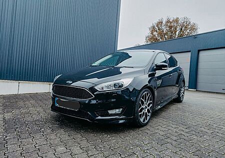 Ford Focus 1,5 TDCi Titanium Xenon, Navi Kamera, PDC