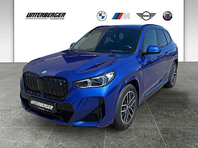BMW iX1 xDrive30 SHZ LED AHK
