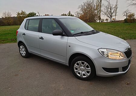 Skoda Fabia 1.2l 44kW, <28.000km, Erste Hand