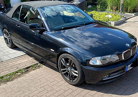 BMW 330Ci -