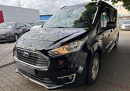 Ford Grand Tourneo Connect 1.5 EcoBlue TDCi Tita