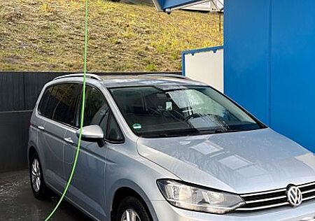 VW Touran Volkswagen 1.6 TDI SCR DSG SOUND BMT SOUND