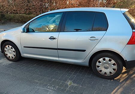 VW Golf Volkswagen 2.0 TDI 6-Gang Trendline Trendline
