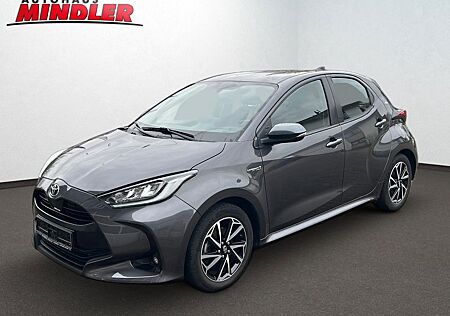 Toyota Yaris Hybrid Club