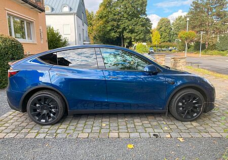 Tesla Model Y Long Range AWD - kw V3 - 20 Zoll