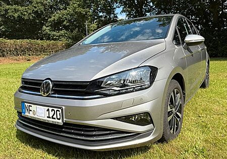 VW Golf Sportsvan Volkswagen 1.6 TDI SCR UNITED