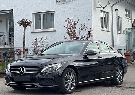 Mercedes-Benz C 200 CGI Lim.*AVANTGARDE*GARANTIE*AHK*