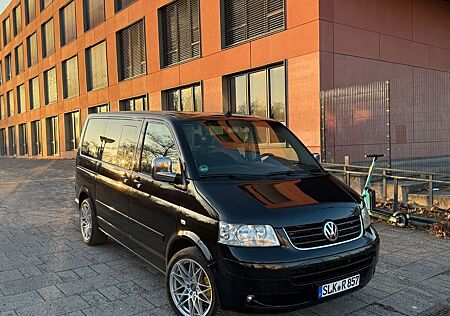 VW T5 Multivan Volkswagen 2.5 TDI Highline Vollleder 19 Zoll