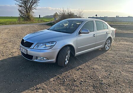 Skoda Octavia 1.8 TSI DSG Elegance Elegance