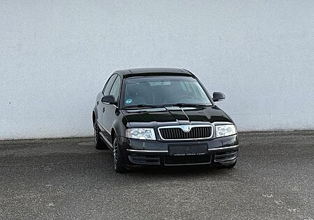 Skoda Superb 2.5 TDI Aut. Elegance/XENON/LEDER/NAVI/