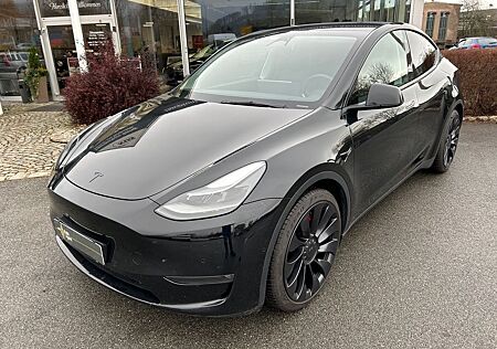 Tesla Model Y Performance Dual AWD USS/ab2,49% 299€mtl
